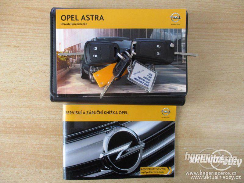 Opel Astra 1.4, benzín, vyrobeno 2014 - foto 25