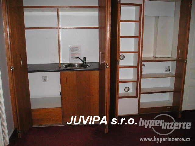 PRONAJATO!Pěkný NP 267 m2, ul. Žitomírská, Praha 10 Vršovice - foto 5