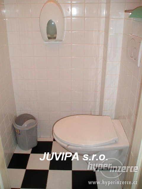 PRONAJATO!Pěkný NP 267 m2, ul. Žitomírská, Praha 10 Vršovice - foto 9