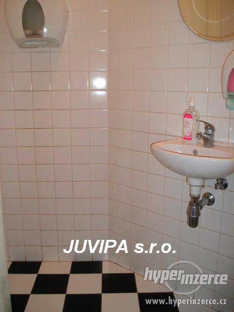 PRONAJATO!Pěkný NP 267 m2, ul. Žitomírská, Praha 10 Vršovice - foto 10