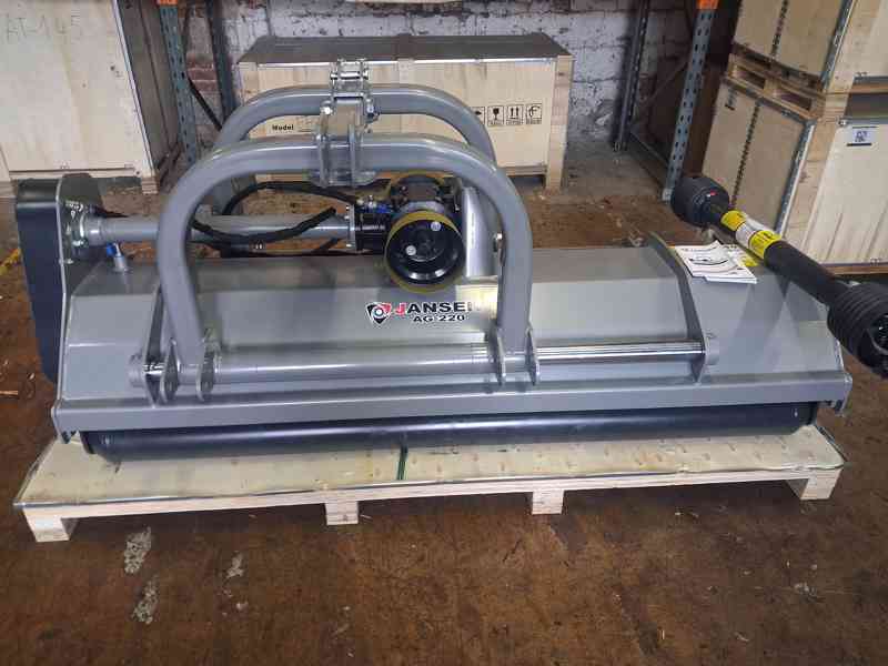 Přední/zadní kladívková sekačka Jansen AG-220 s hydr. posune - foto 4