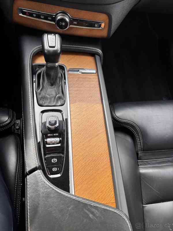 Volvo XC90 D 5 rok 2019 - foto 5