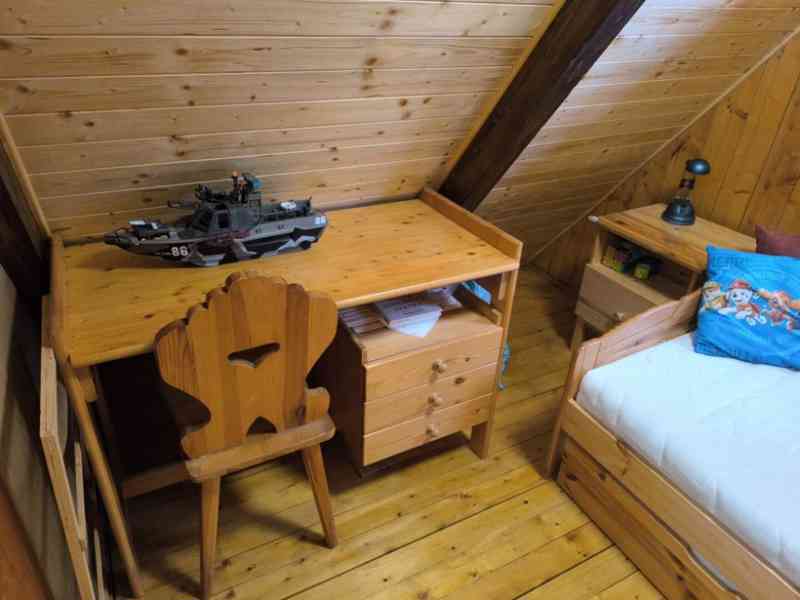 Krásná chata s velkým poz. u zámeckých rybníků 35 km od Brna - foto 7