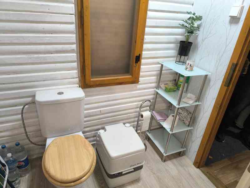 Krásná chata s velkým poz. u zámeckých rybníků 35 km od Brna - foto 8