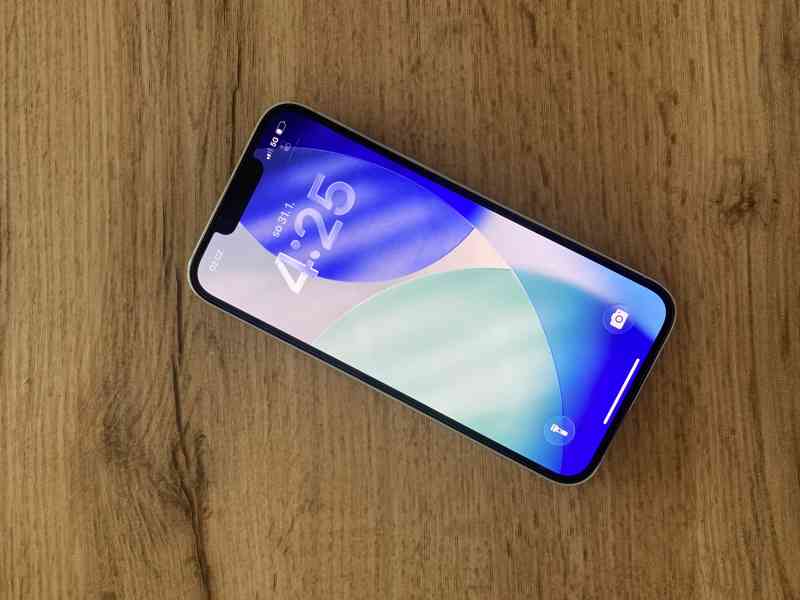 iPhone 13 Pro 128 GB - JAKO NOVÝ - foto 2