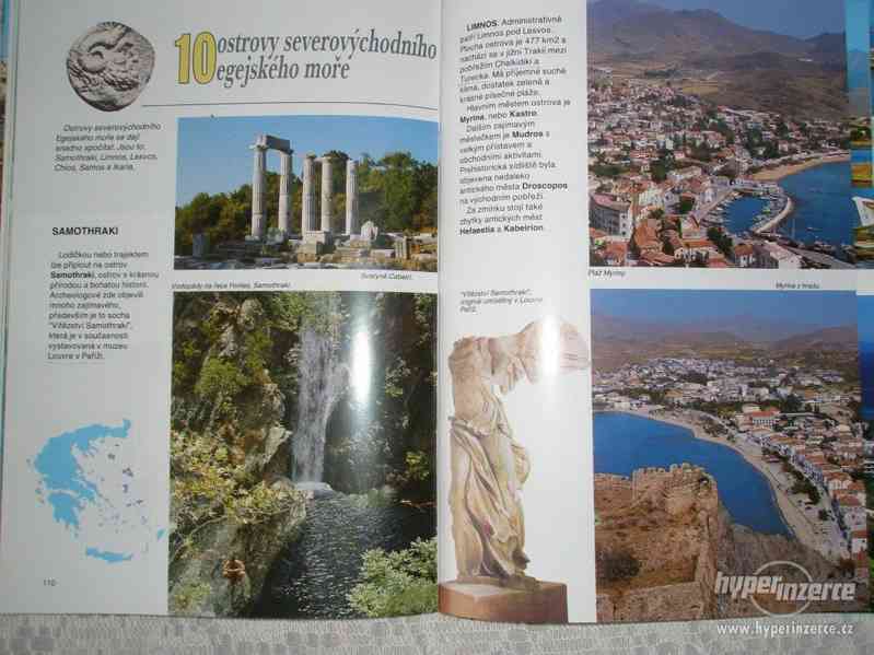 Turistické průvodce, brožury plné fotek a pod. - foto 11