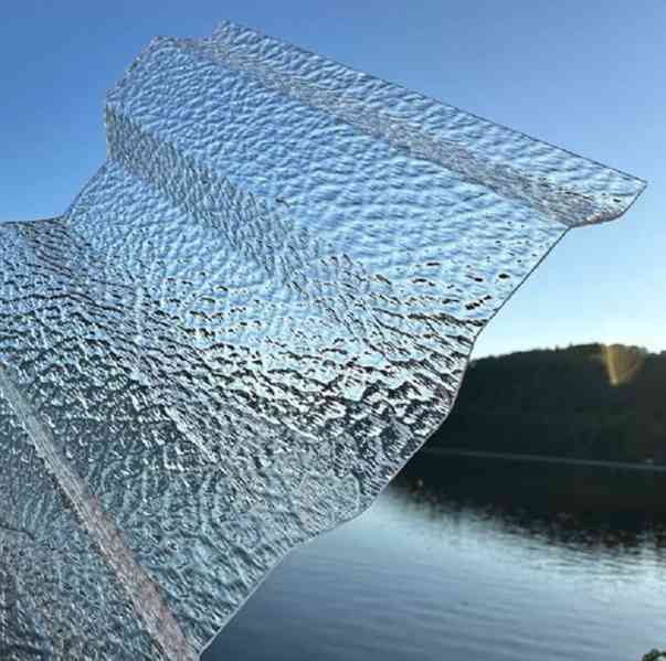 POLYKARBONÁT A PLEXISKLO NA PERGOLU, SKLENÍKY A BAZÉNY - foto 10
