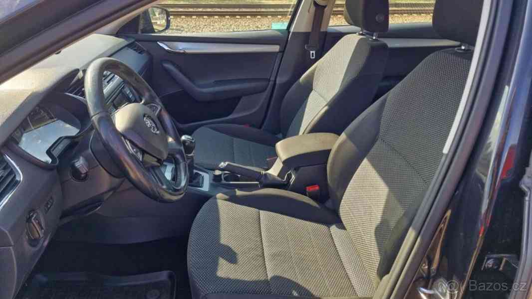 Škoda Octavia 2,0   TDi - foto 7
