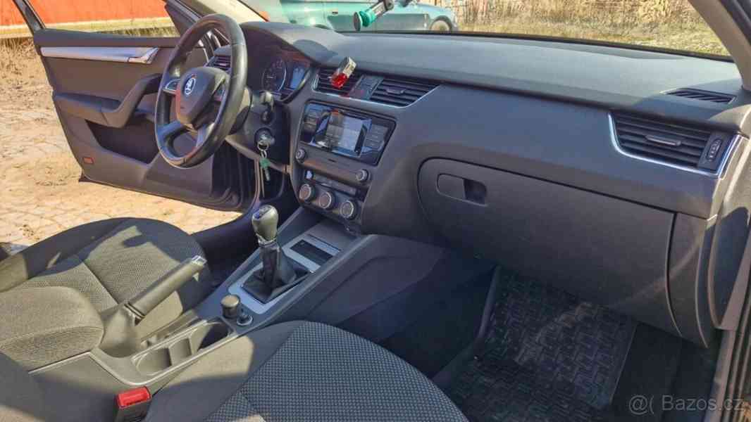 Škoda Octavia 2,0   TDi - foto 11