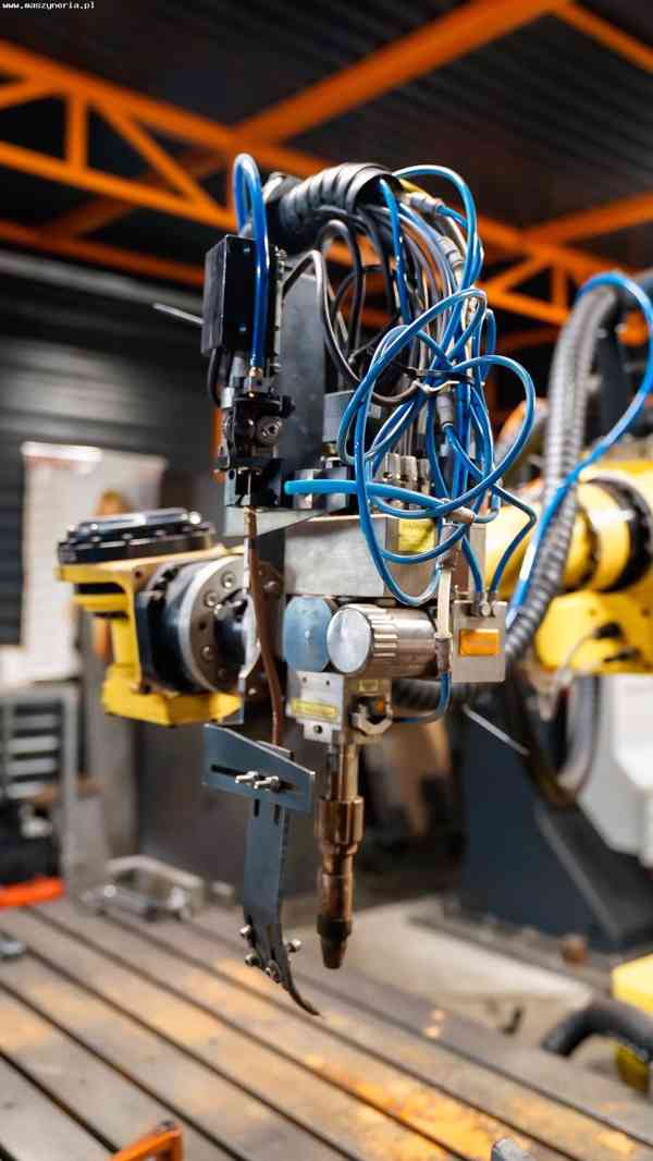 Robotická stanice pro laserové řezání a svařování FANUC - foto 6