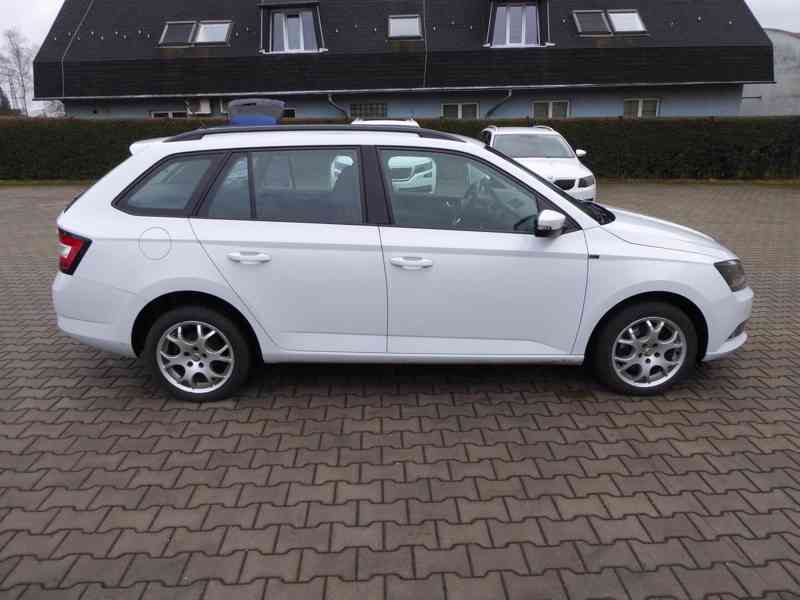 ŠKODA Fabia Combi Style 1,0 TSI 81 kW - foto 6