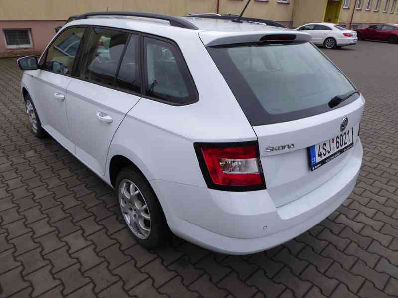 ŠKODA Fabia Combi Style 1,0 TSI 81 kW - foto 3
