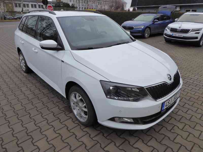 ŠKODA Fabia Combi Style 1,0 TSI 81 kW - foto 7