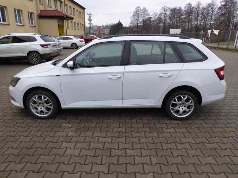 ŠKODA Fabia Combi Style 1,0 TSI 81 kW - foto 2