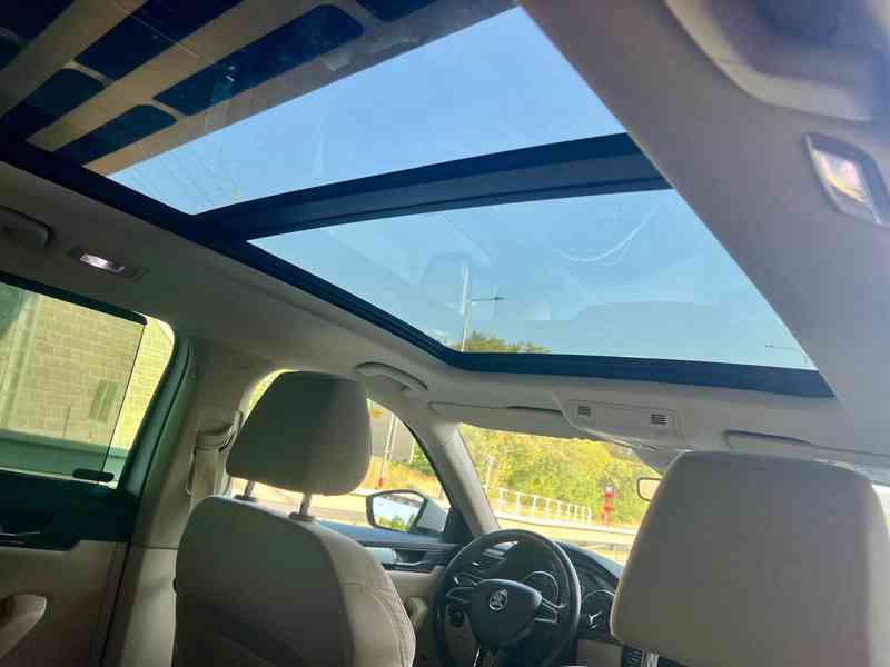 Škoda Superb, 2.0TDI, 140 kW, aut.,4x4, panorama, rok 2015 - foto 2