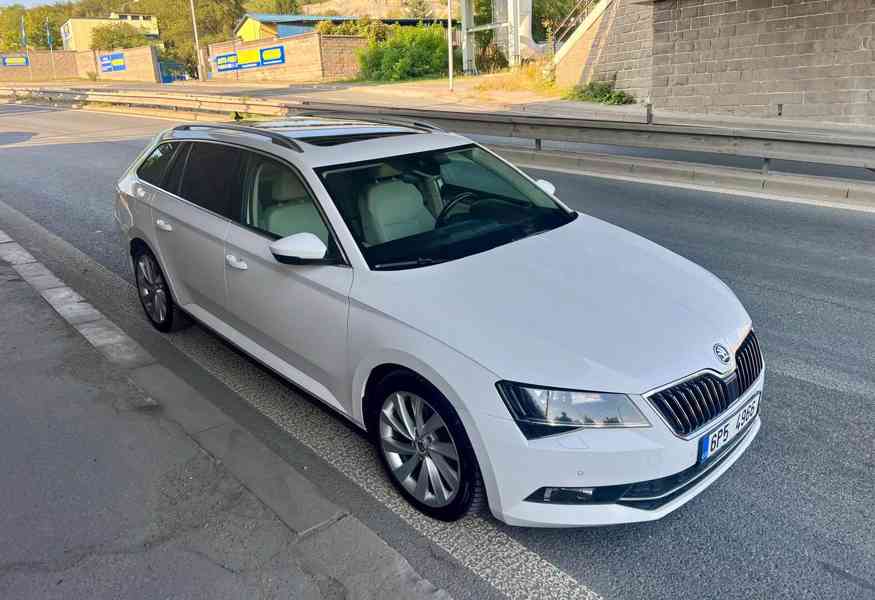 Škoda Superb, 2.0TDI, 140 kW, aut.,4x4, panorama, rok 2015 - foto 11