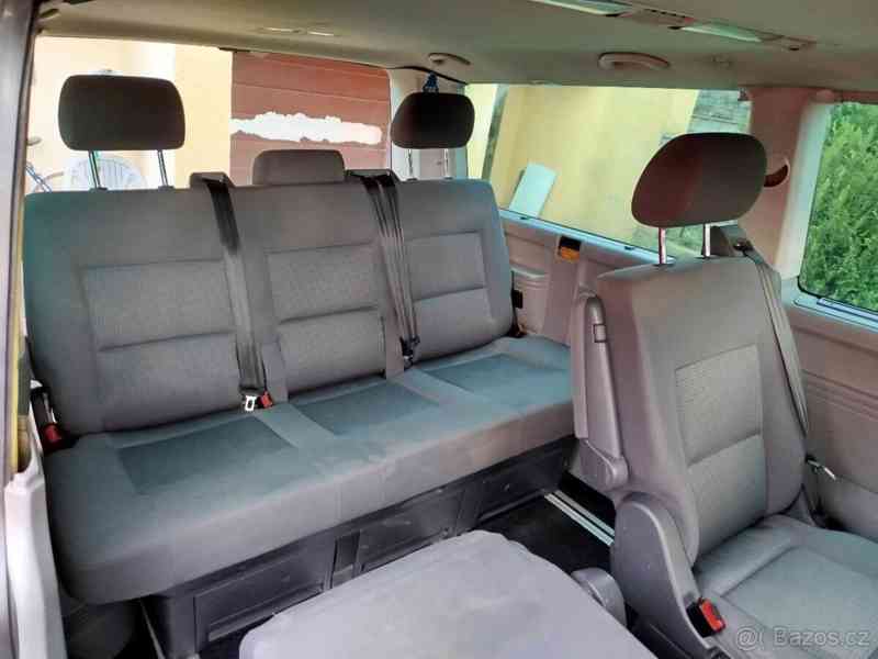 Volkswagen Caravelle - foto 10