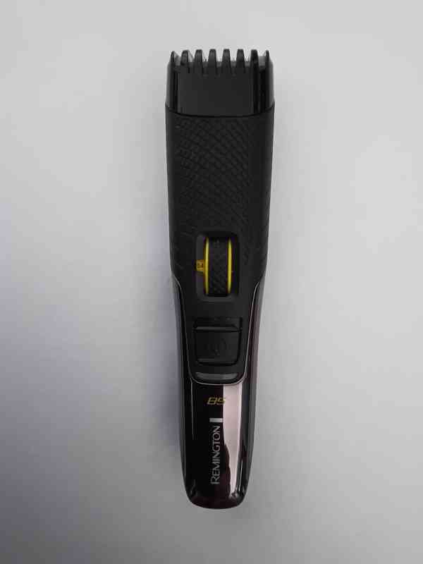 Prodám Zastřihovač vousů Remington MB5000 - foto 3