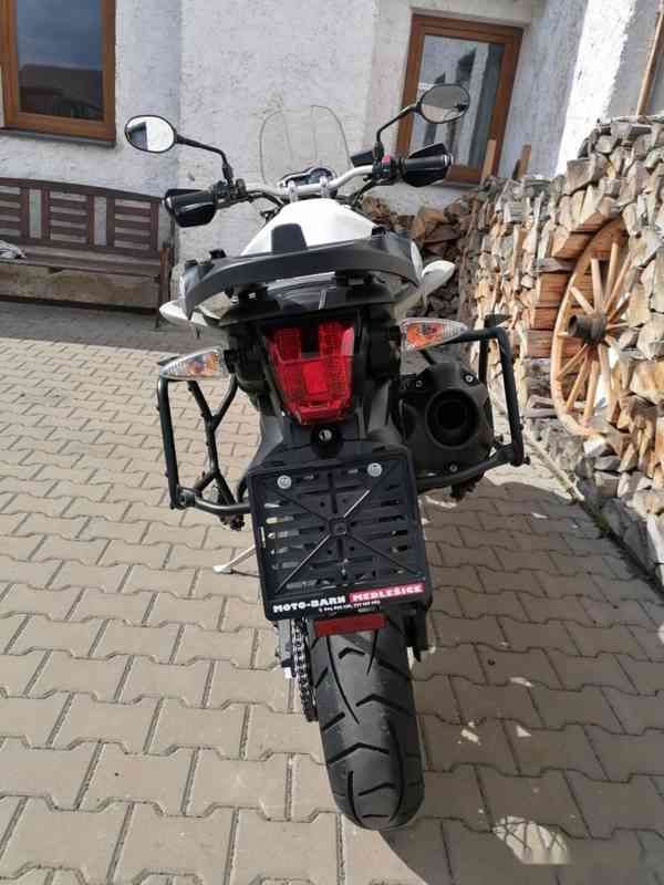 TRIUMPH TIGER 800 XC - foto 13