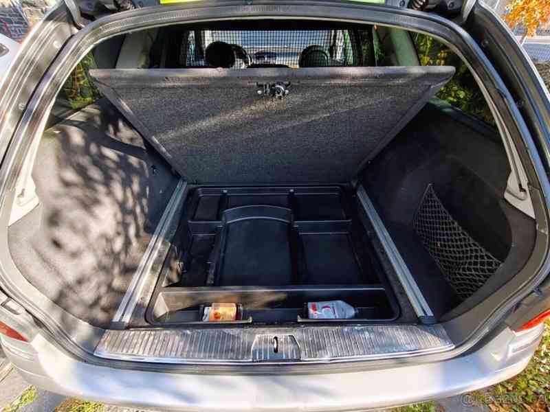 Mercedes-Benz Třídy E W211 E270 CDI - pěkná výbava - foto 13