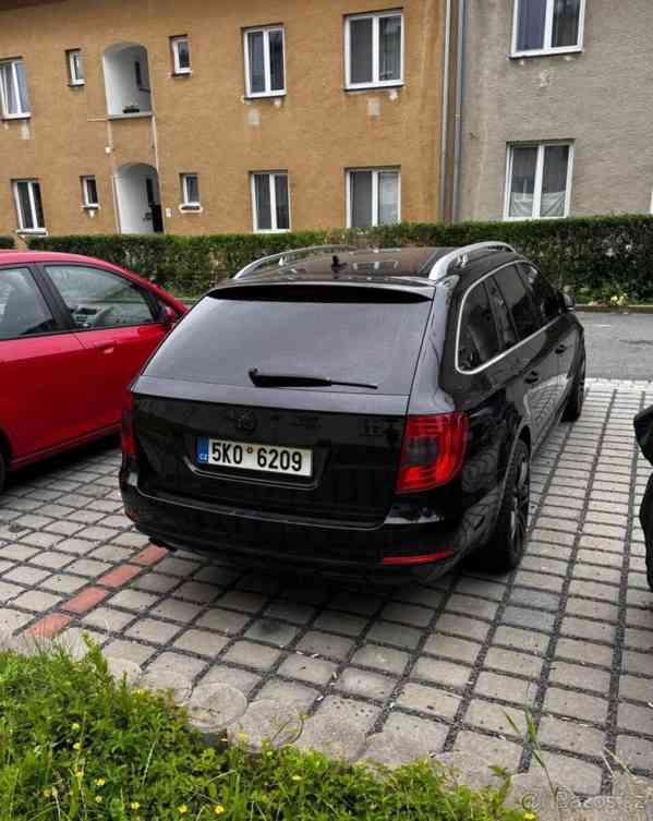 Škoda Superb 2,0 2 COMBI - foto 2
