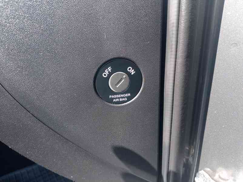 Kia Cee´d 1.4 CVVTi Tažné/1maj/+Sada Kol - foto 27