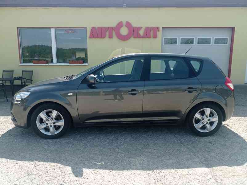 Kia Cee´d 1.4 CVVTi Tažné/1maj/+Sada Kol - foto 6