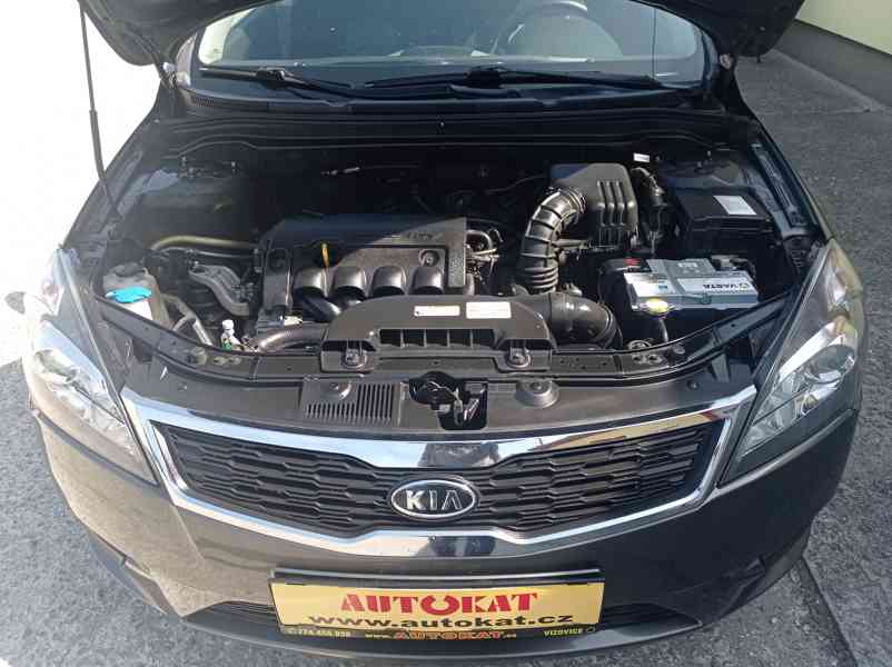 Kia Cee´d 1.4 CVVTi Tažné/1maj/+Sada Kol - foto 9