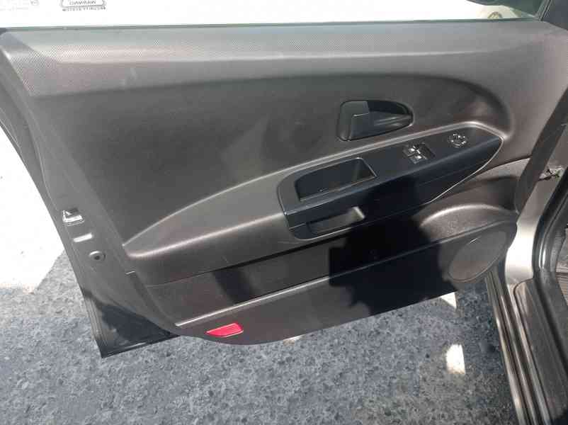Kia Cee´d 1.4 CVVTi Tažné/1maj/+Sada Kol - foto 10