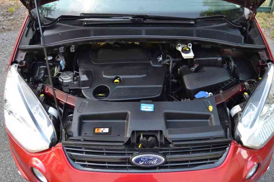 Ford S-Max 2.0 TDCI 103kW Champions Edition 7 míst - foto 18