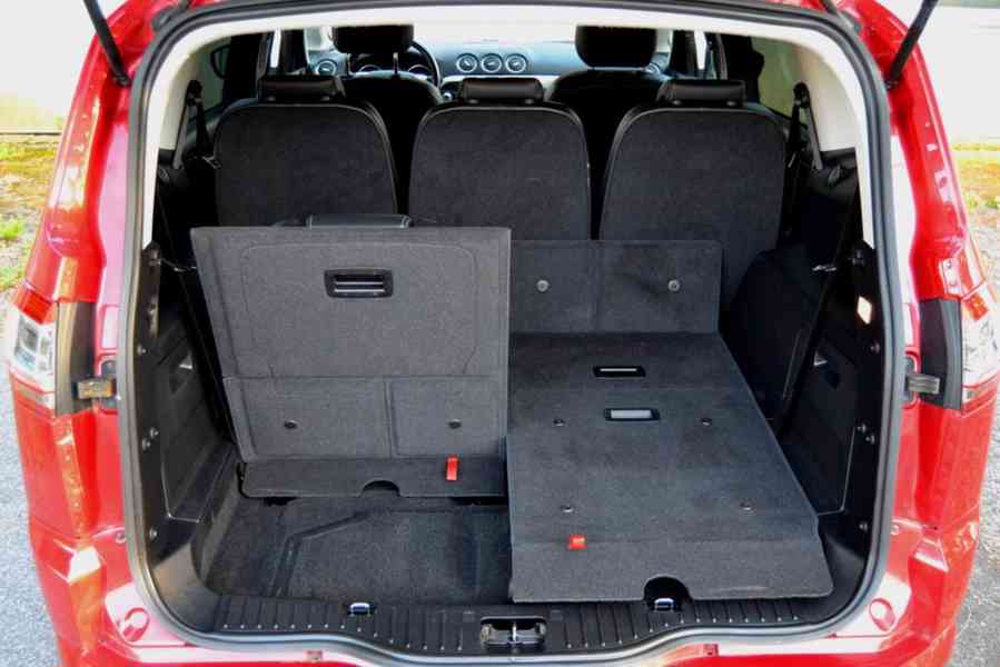 Ford S-Max 2.0 TDCI 103kW Champions Edition 7 míst - foto 14