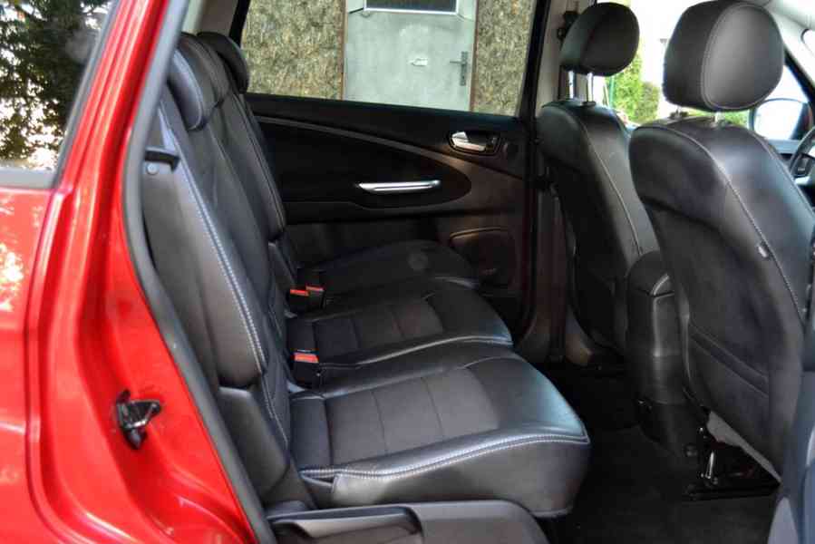 Ford S-Max 2.0 TDCI 103kW Champions Edition 7 míst - foto 15