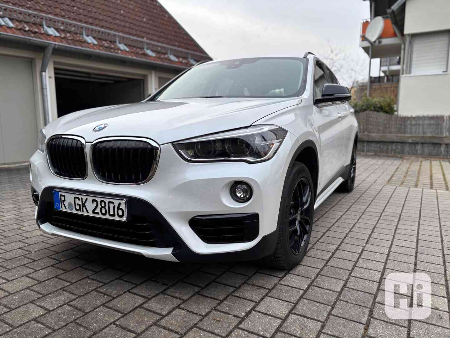 BMW  x1 - foto 1