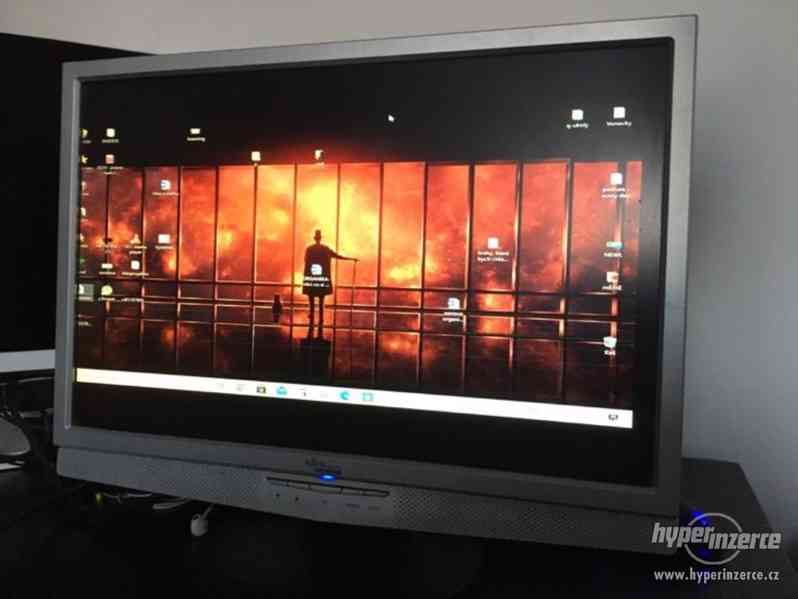 LCD monitor Fujitsu Siemens - foto 1