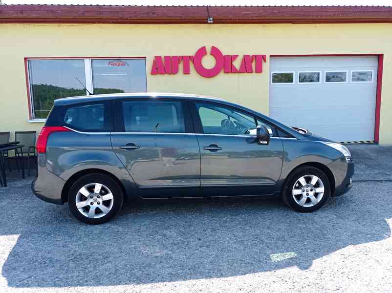 Peugeot 5008 2.0 HDI 110kW/7míst/1maj - foto 2