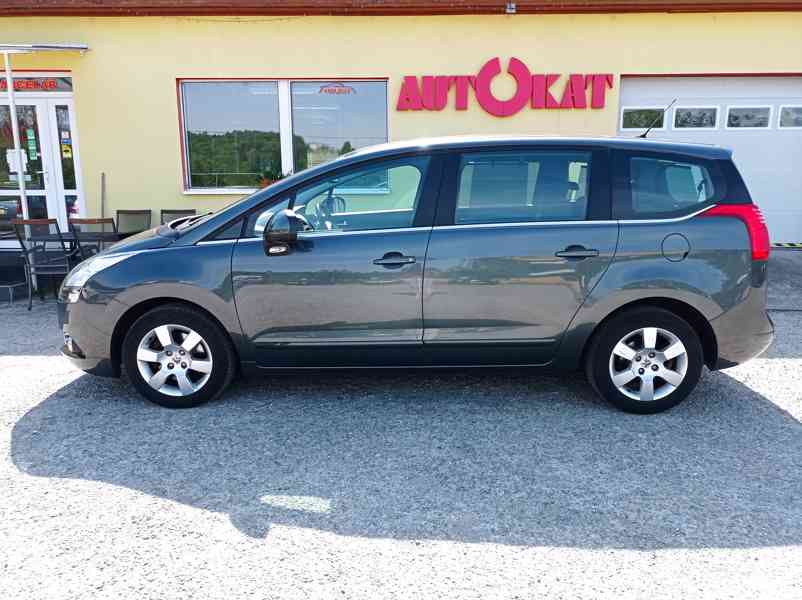 Peugeot 5008 2.0 HDI 110kW/7míst/1maj - foto 6