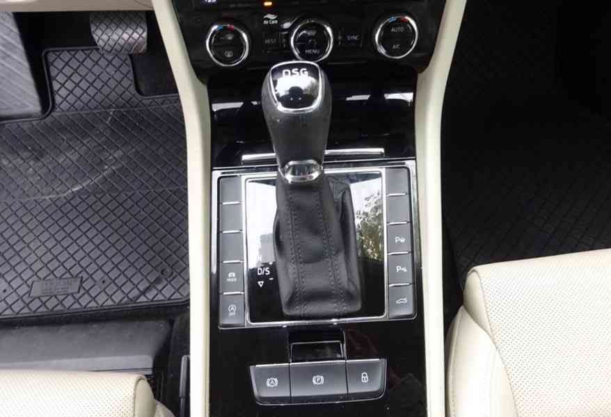 Škoda Superb 2.0 TDI Combi 4x4 L&K r.v.2018 (DPH) ČR - foto 16