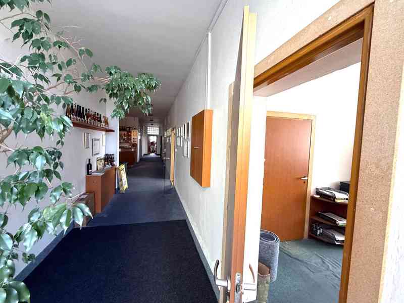 PODNÁJEM ÚTULNÉ KANCELÁŘE O CP CCA 18,57 M2 BRNO – LESNÁ - foto 4