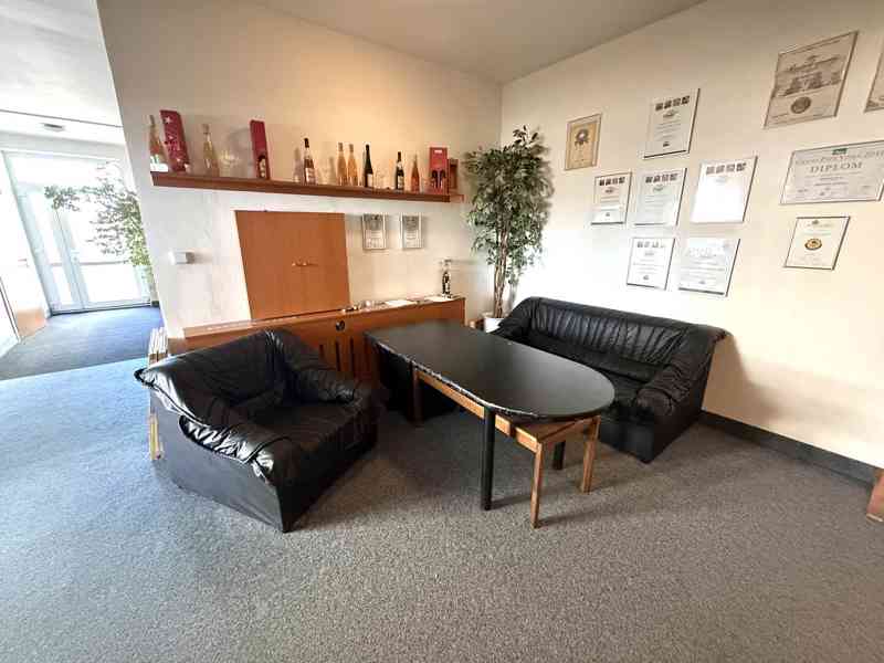 PODNÁJEM ÚTULNÉ KANCELÁŘE O CP CCA 18,57 M2 BRNO – LESNÁ - foto 13