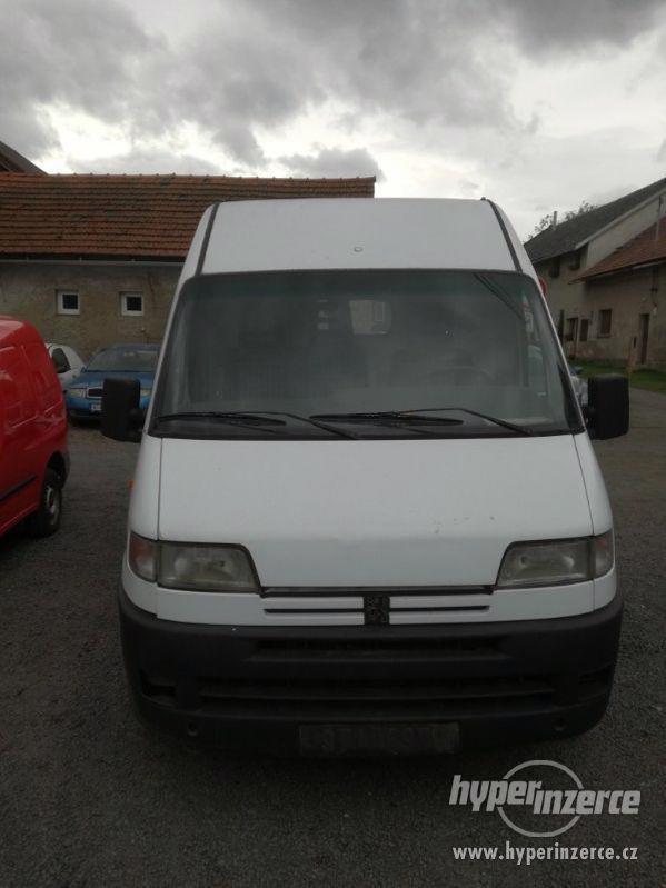 Prodám díly z vozu PEUGEOT 230 2.45,76kW,rok 1996 - foto 2