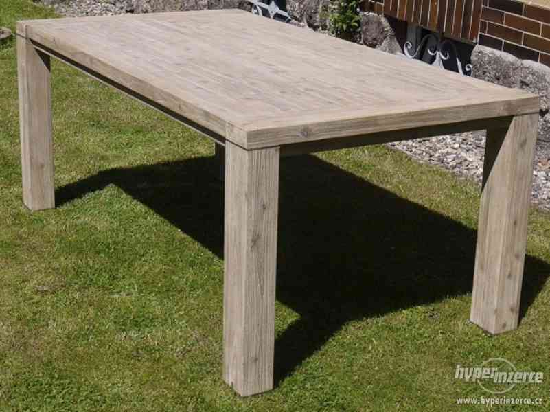 Jídelní stůl Buckley  – masivní dřevo AKÁCIE - foto 3