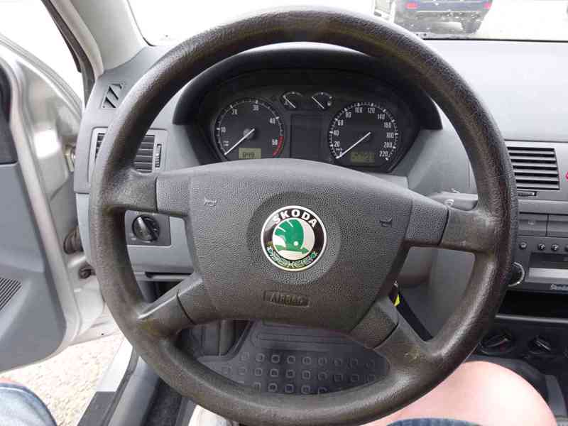 Škoda Fabia 1.9 SDI Combi r.v.2003 (STK:6/2023)  - foto 9