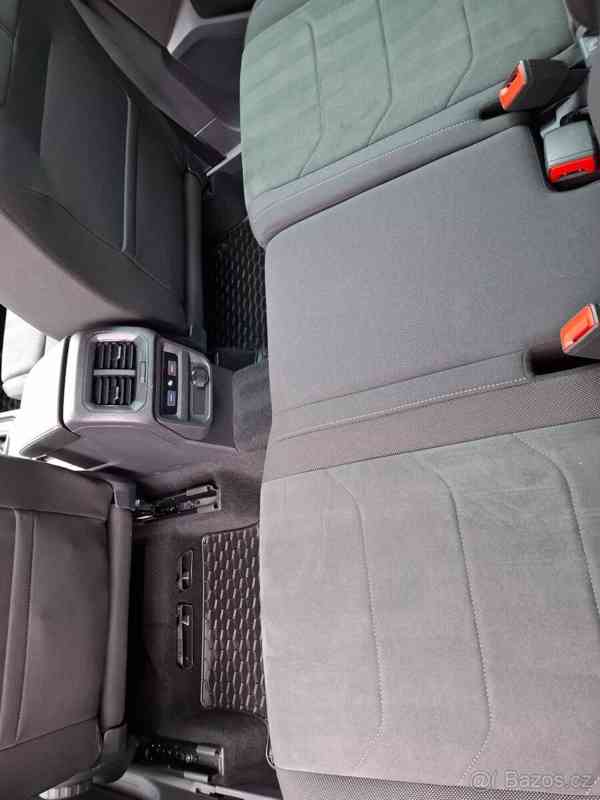 Volkswagen Tiguan 1,5 - foto 16