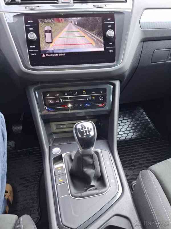 Volkswagen Tiguan 1,5 - foto 11