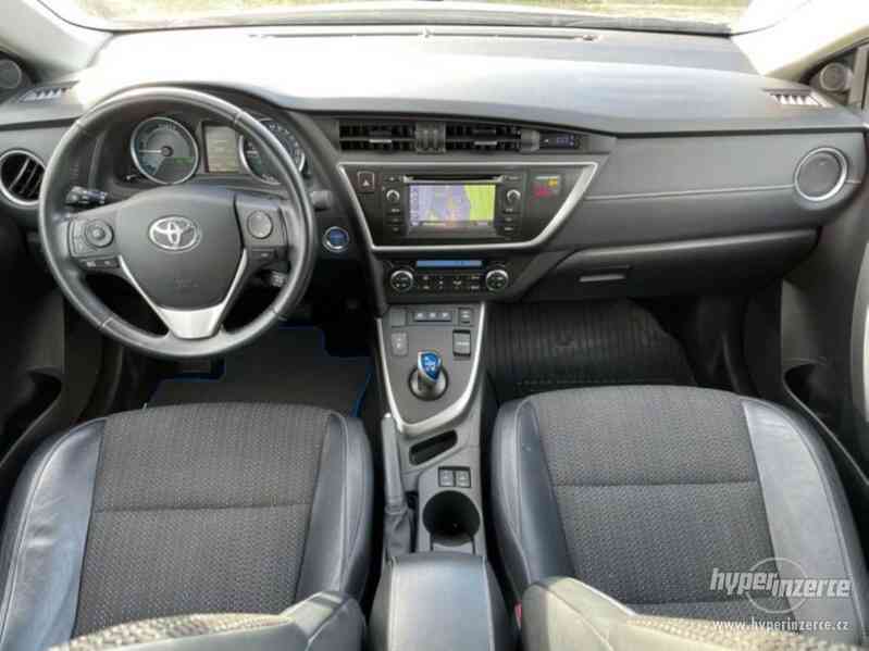 Toyota Auris Touring Sport Hybrid 1,8i 100kw - foto 16