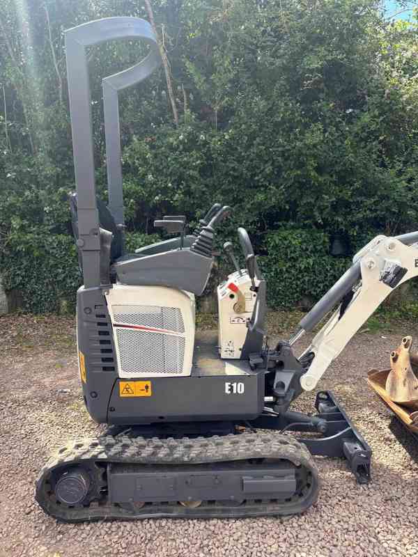 Bagr bobcat e10 mini - foto 5