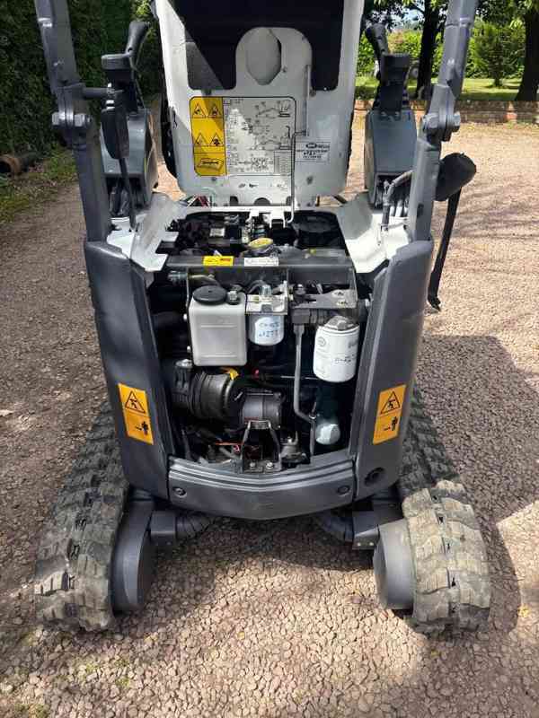 Bagr bobcat e10 mini - foto 11