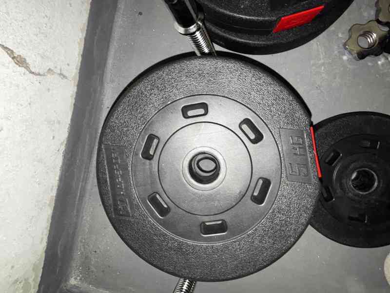 Posilovací lavice se závažím a osami - foto 8