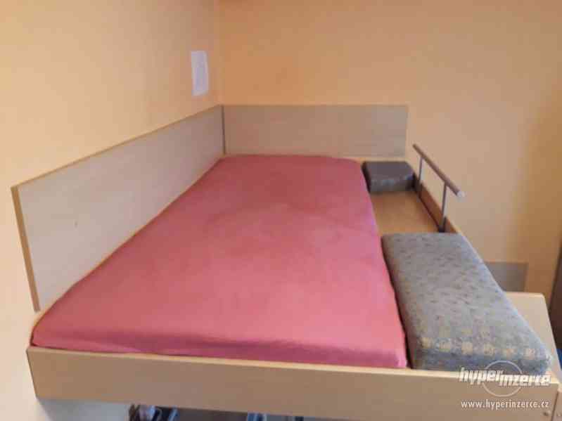 Prodám kvalitní patrové postele s ocelovým rámem - foto 8