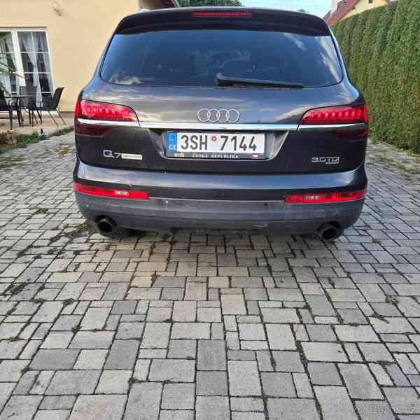 Audi Q7 3,0   tdi - foto 2